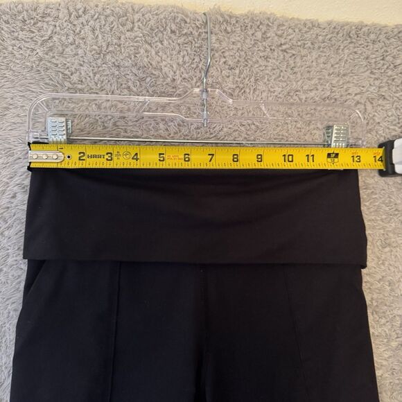 OFFLINE By Aerie The Hugger High Waisted Foldover Flare Legging Pant Sz M Black - Picture 5 of 7